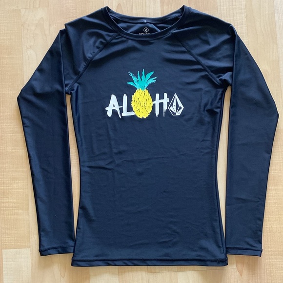 Volcom Rash Guard XS - Picture 2 of 4